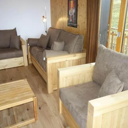 In Prime Location Apartment Veysonnaz