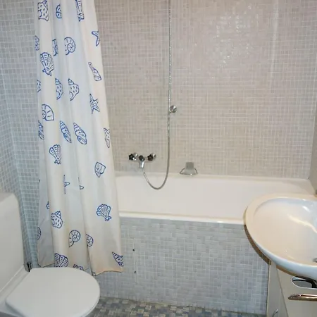In Prime Location Apartment *